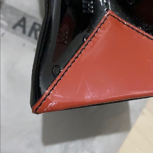 Arcadia patent leather handbag - Picture 4 of 5